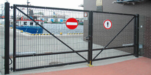Ворота распашные для 2D и 3D ограждений в Вологде